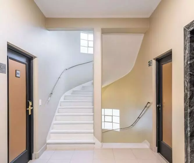 ホテル Delplaza Timbiras São Paulo