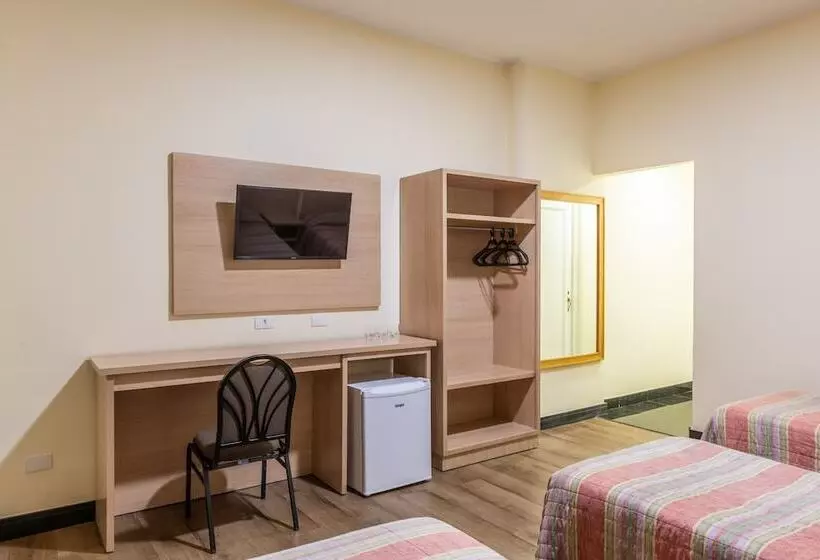 ホテル Delplaza Timbiras São Paulo