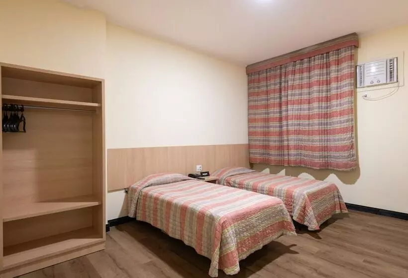 ホテル Delplaza Timbiras São Paulo