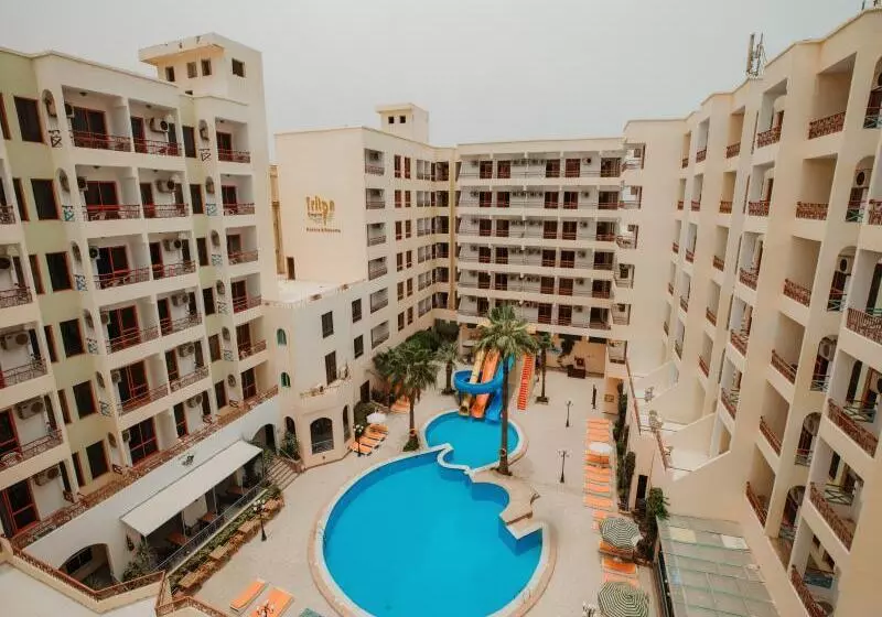 Empire Hotel Aqua Park