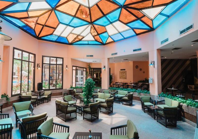 Empire Hotel Aqua Park