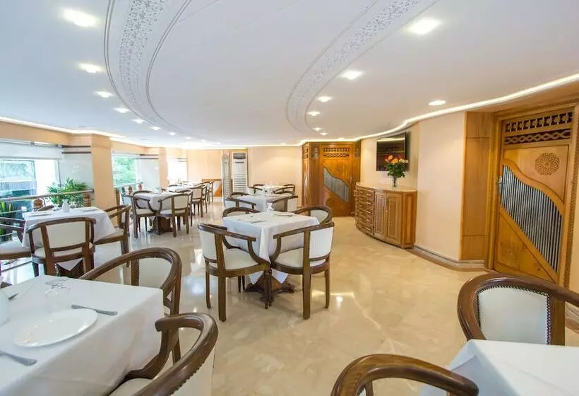 酒店 Zahrat Al Jabal