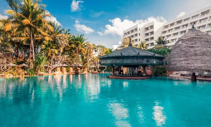 Paradox Resort Phuket Sha Plus