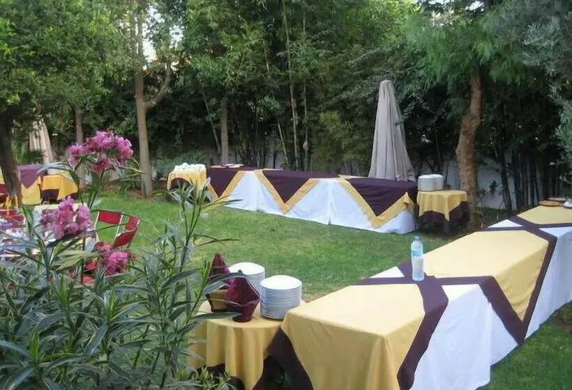 ریاض Jnane Sherazade