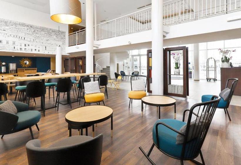 Appart City Confort Marne La Vallée Val D Europe