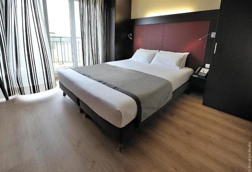 Appart City Confort Marne La Vallée Val D Europe