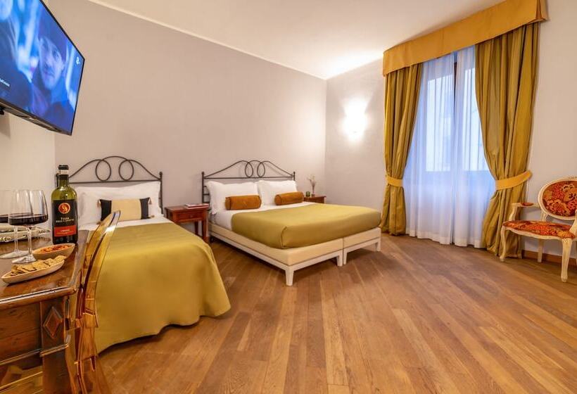 ホテル Albergo Falterona