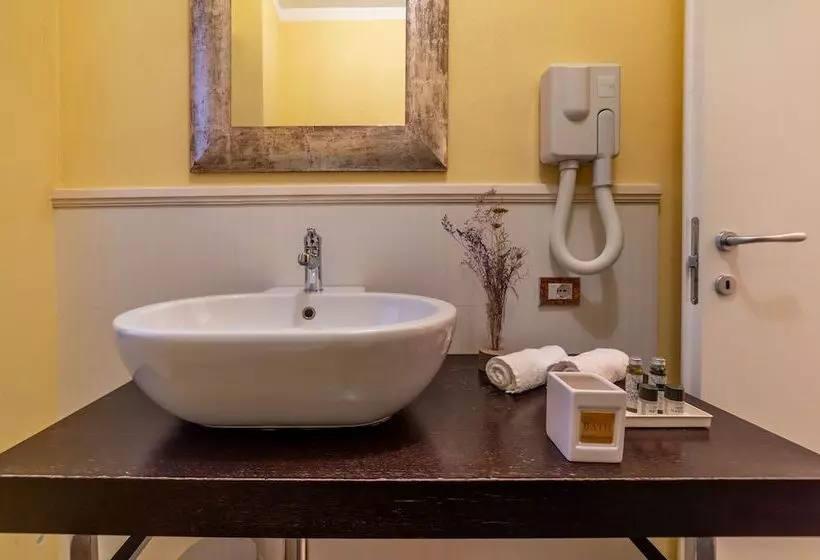 호텔 Albergo Falterona