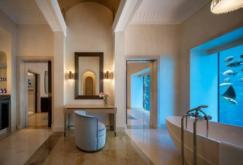 هتل Atlantis, The Palm