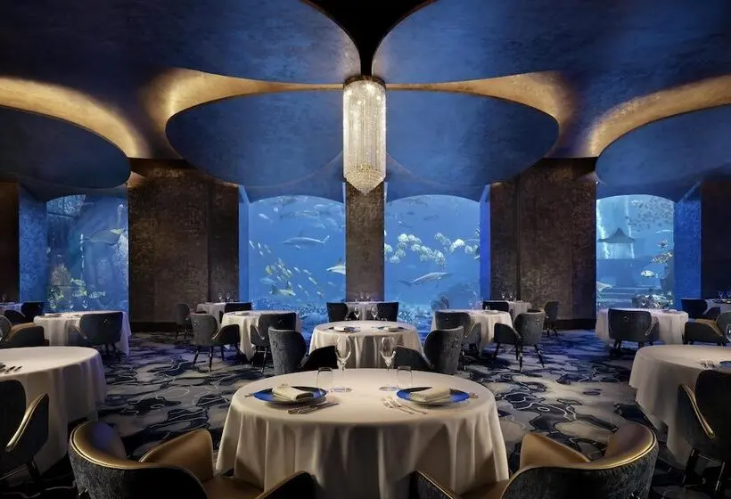 هتل Atlantis, The Palm