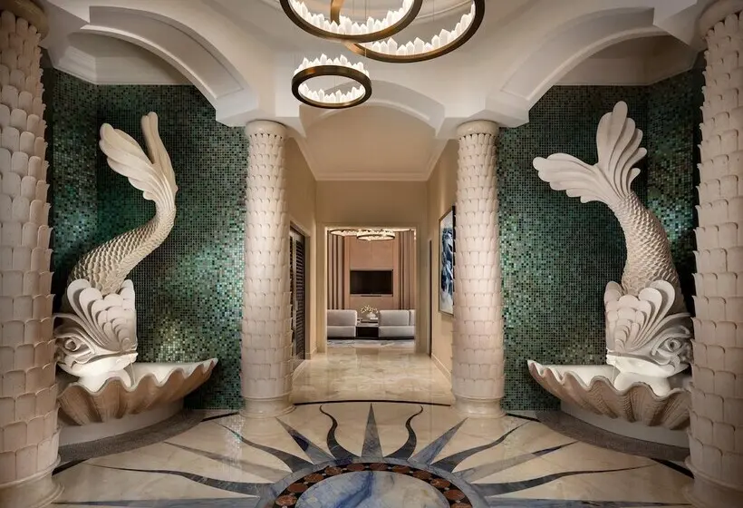 هتل Atlantis, The Palm