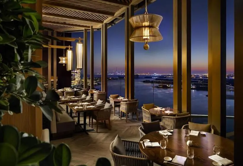 هتل Atlantis, The Palm