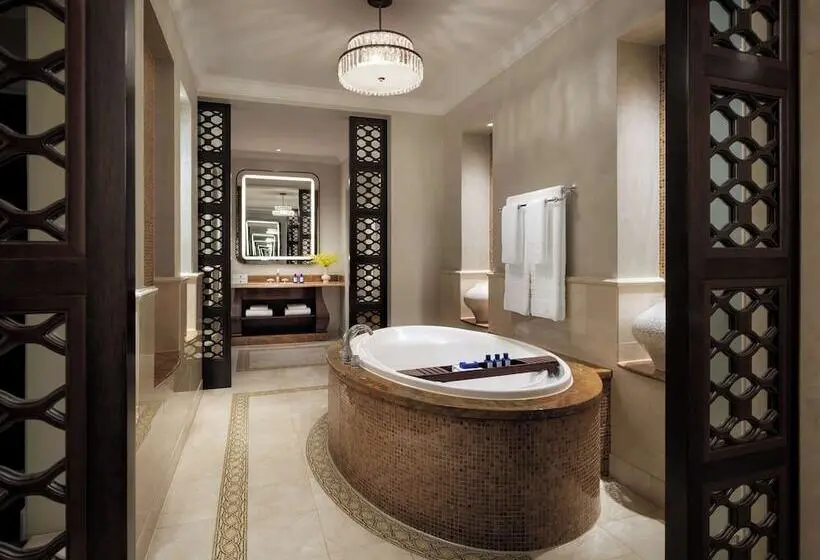 هتل Atlantis, The Palm