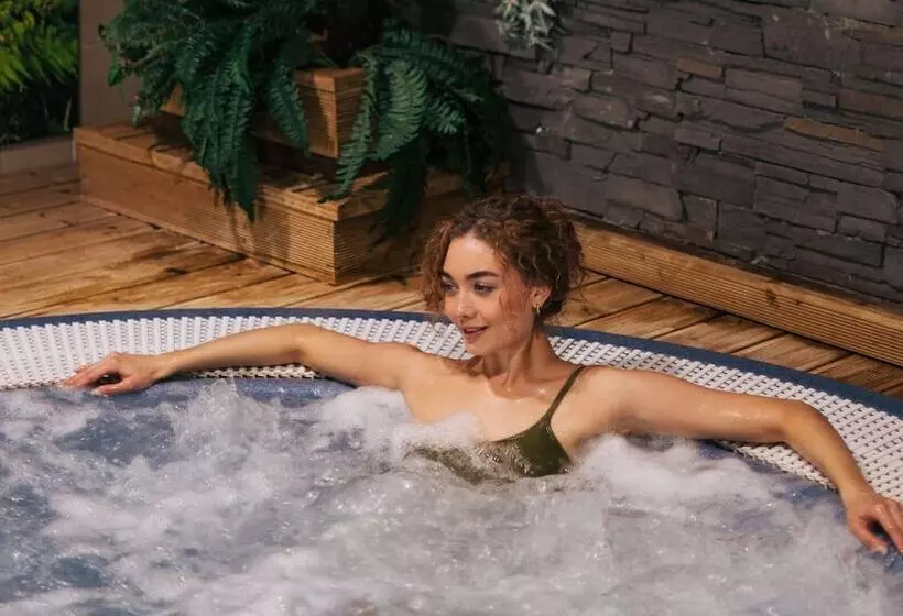 هتل The Montenotte