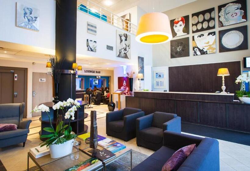 בית מלון כפרי Du Parc Roissy Villepinte  Parc Des Expositions