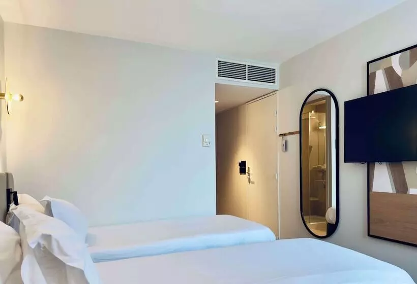 هتل Golden Tulip Villepinte Roissy Parc Des Expositions