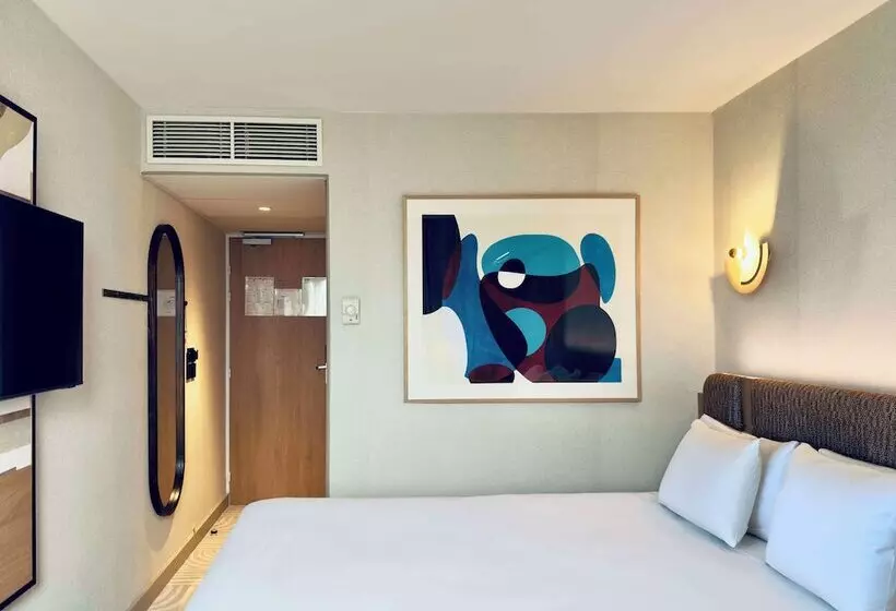 هتل Golden Tulip Villepinte Roissy Parc Des Expositions