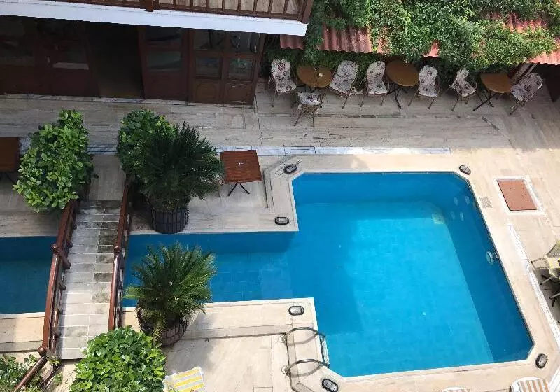 Hotel Karyatit Kaleici