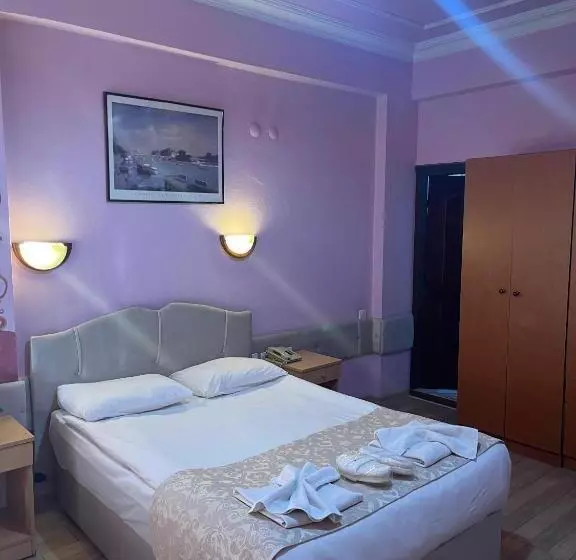 Hotel Karyatit Kaleici