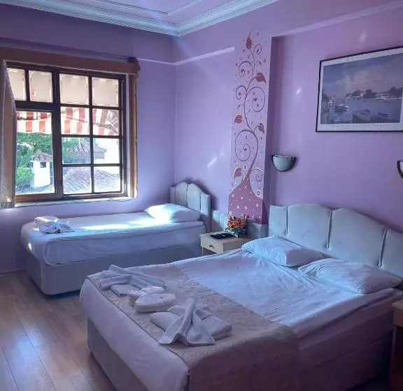 Hotel Karyatit Kaleici