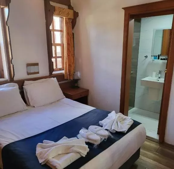 Hotel Karyatit Kaleici