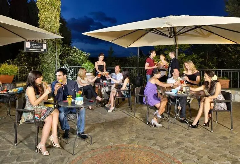 Green Hotel Poggio Regillo