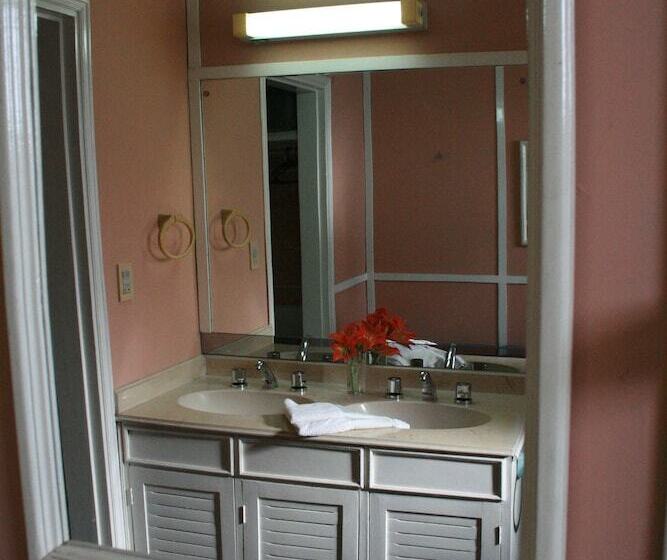 هتل Royal Gardens