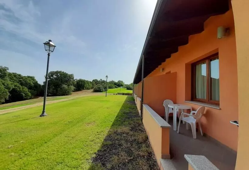فندق Sa Rocca Sport E Resort