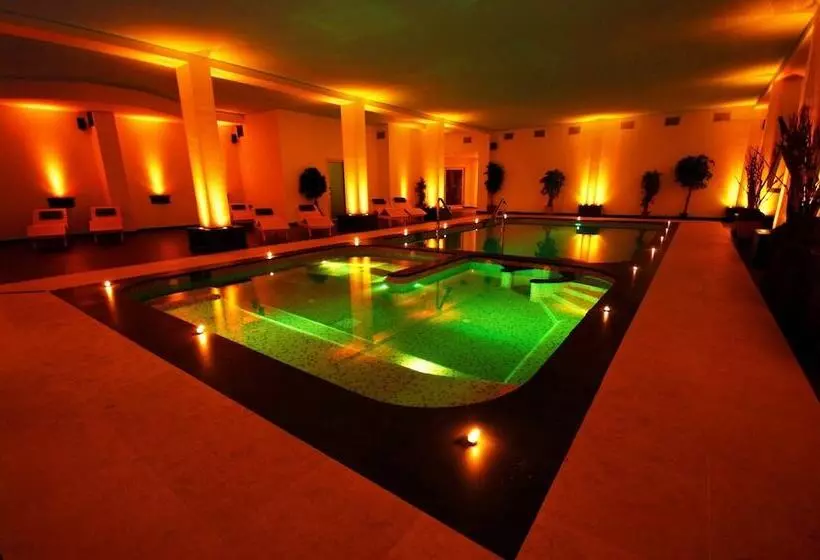 فندق Sa Rocca Sport E Resort