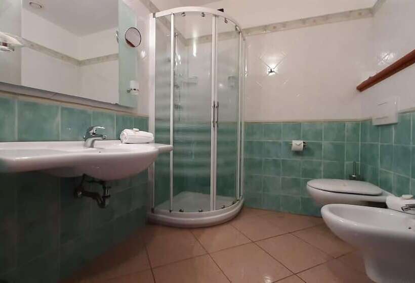 בית מלון כפרי Sa Rocca Sport E Resort