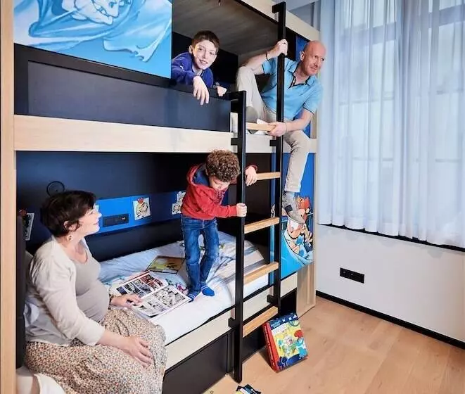 هتل Yooma Urban Lodge