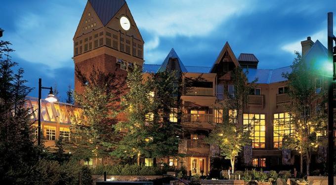فندق Embarc Whistler