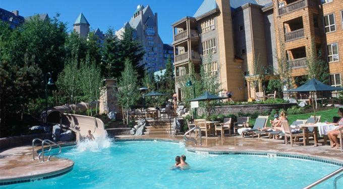 فندق Embarc Whistler