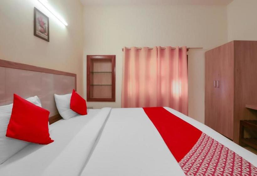 Hotel Oyo Flagship 32997  Kaveri Bed & Breakfast