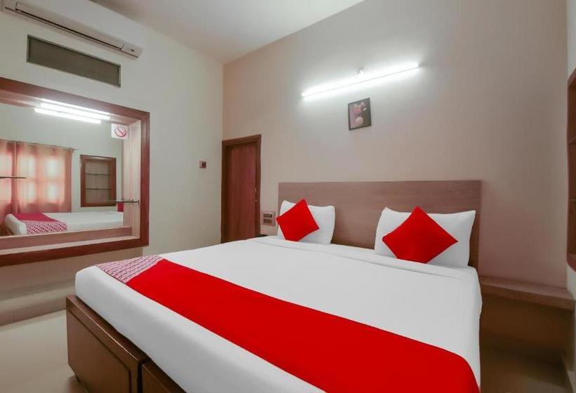 Hotel Oyo Flagship 32997  Kaveri Bed & Breakfast