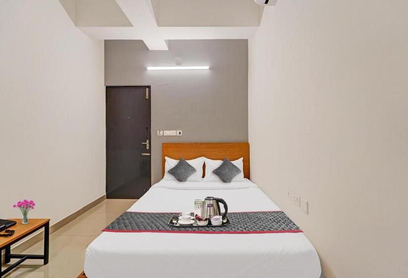 هتل Super Townhouse Inn24 Airport