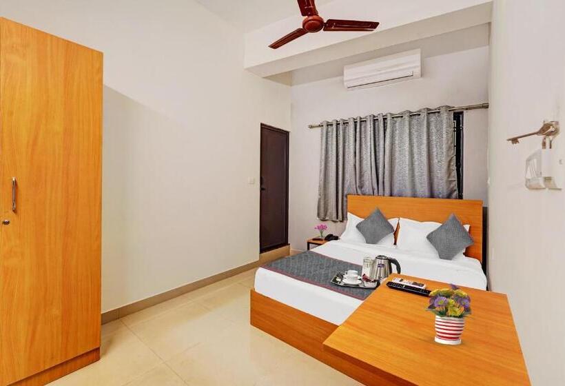 هتل Super Townhouse Inn24 Airport