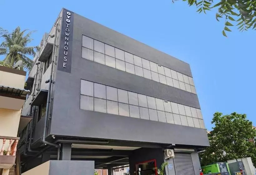 ホテル Super Townhouse Inn24 Airport