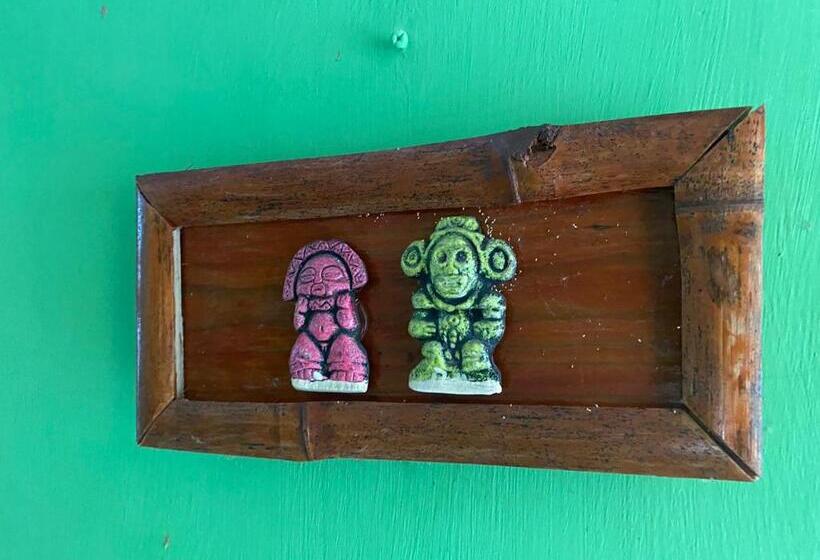 هتل Yes Papa! Rooms At 100m From The Beach!