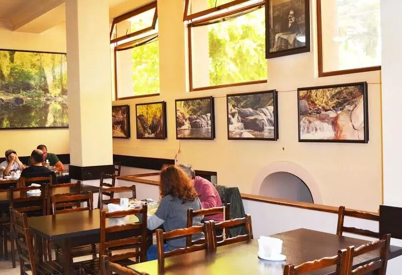 پانسیون Double Room In Kvareli, Georgia