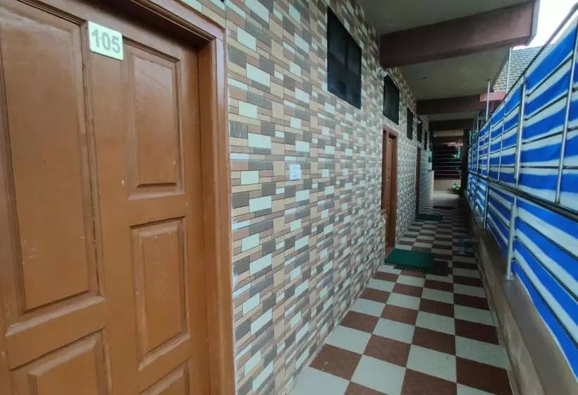 ペンション Trupthiguesthouse