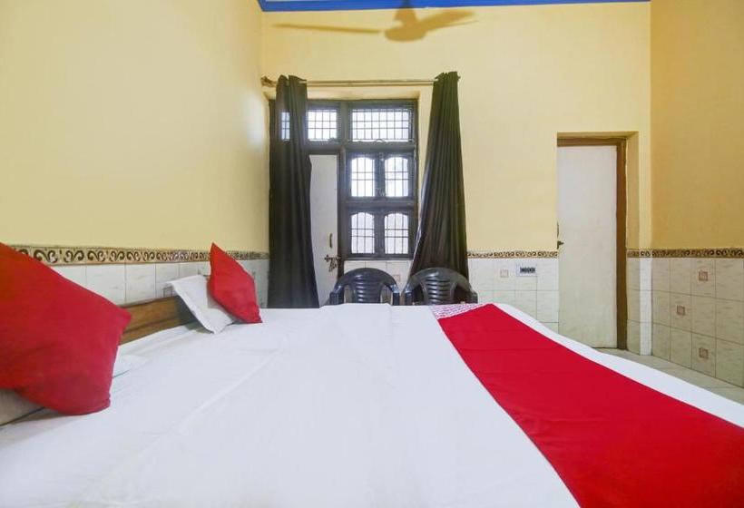 Hotel Oyo 77377 Raj Guest House