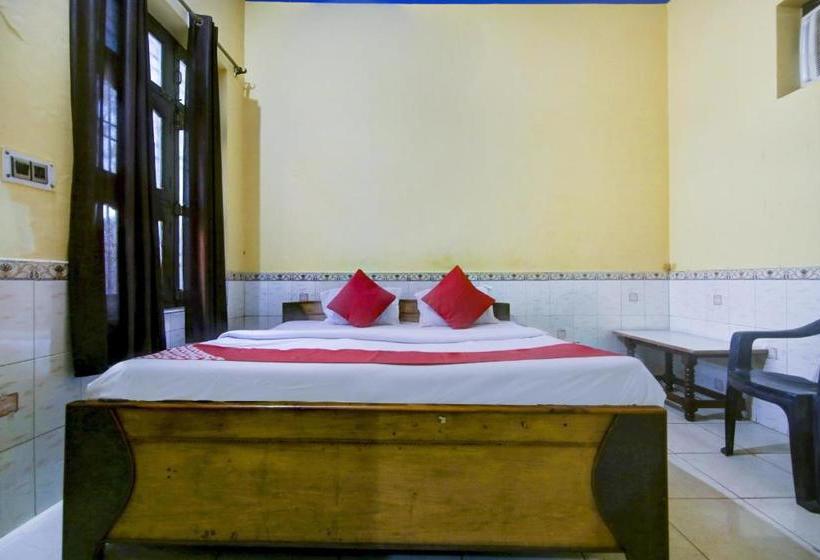 Hotel Oyo 77377 Raj Guest House