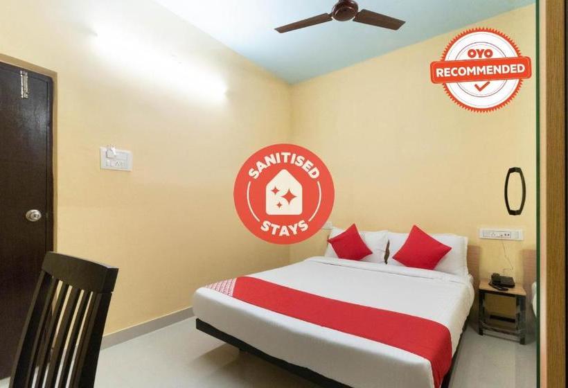 בית מלון כפרי Oyo Flagship 77393 Silver Cloud Inn