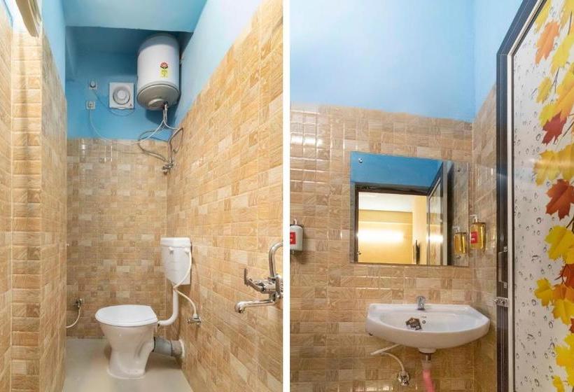 בית מלון כפרי Oyo Flagship 77393 Silver Cloud Inn