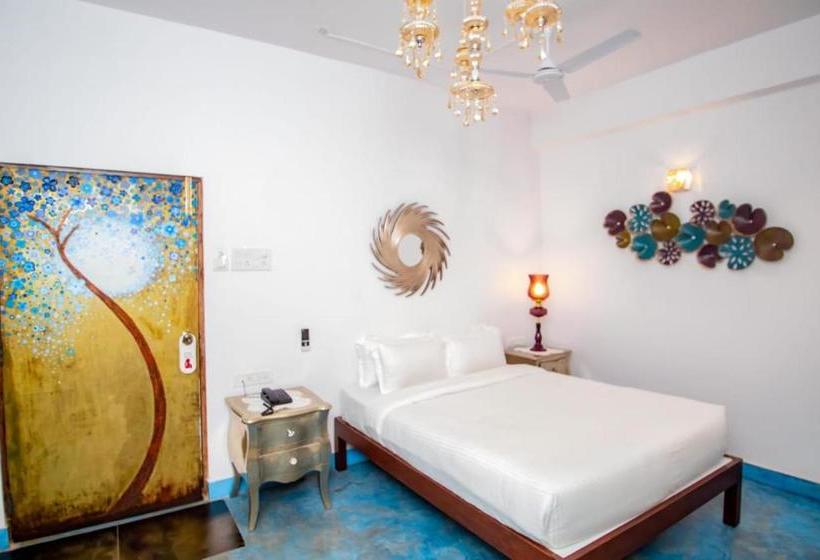 Singing Tree By Nirvana Hotels