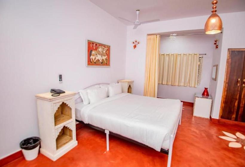 Singing Tree By Nirvana Hotels