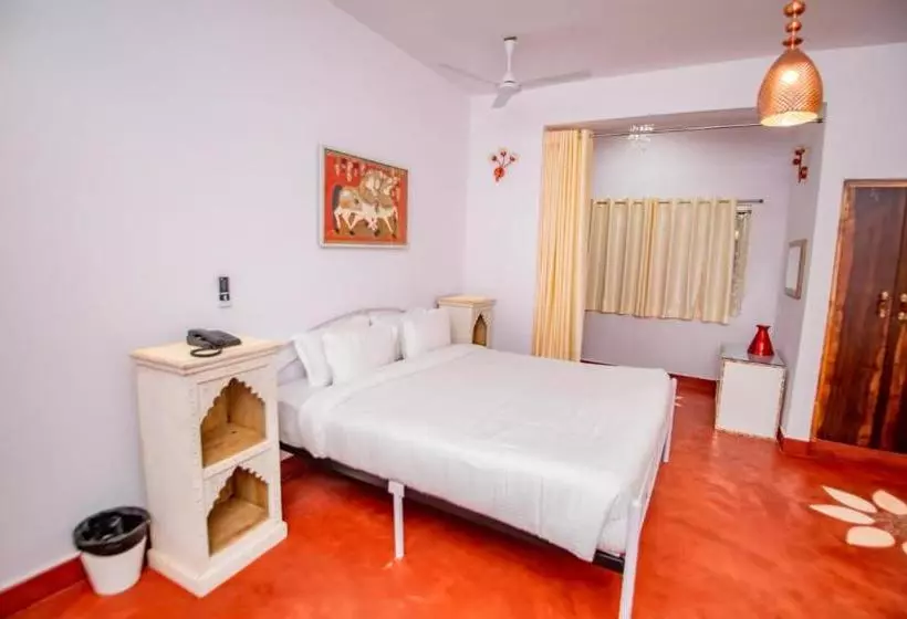 Singing Tree By Nirvana Hotels
