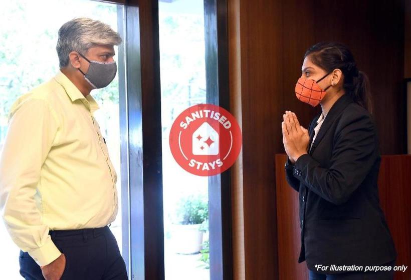 בית מלון כפרי Spot On 75610 Aditya Residency