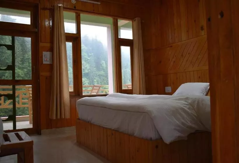 ホテル The Forest Pinnacle And Café, Jibhi